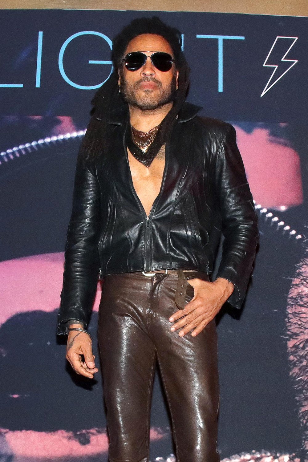 Inside Lenny Kravitz s Go To Daily Workout Routine — Leather Pants Optional 429