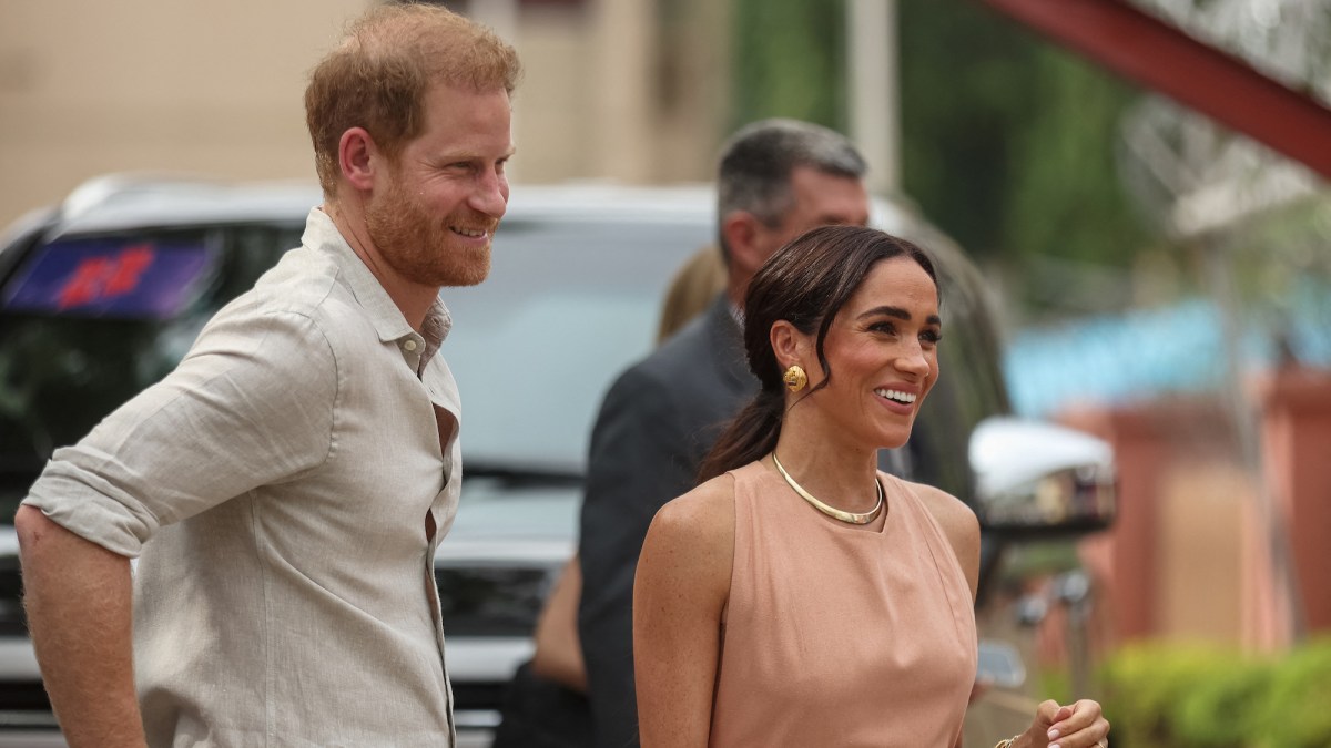 Prince Harry and Meghan Markle's Dance Moves Go Viral During Trip