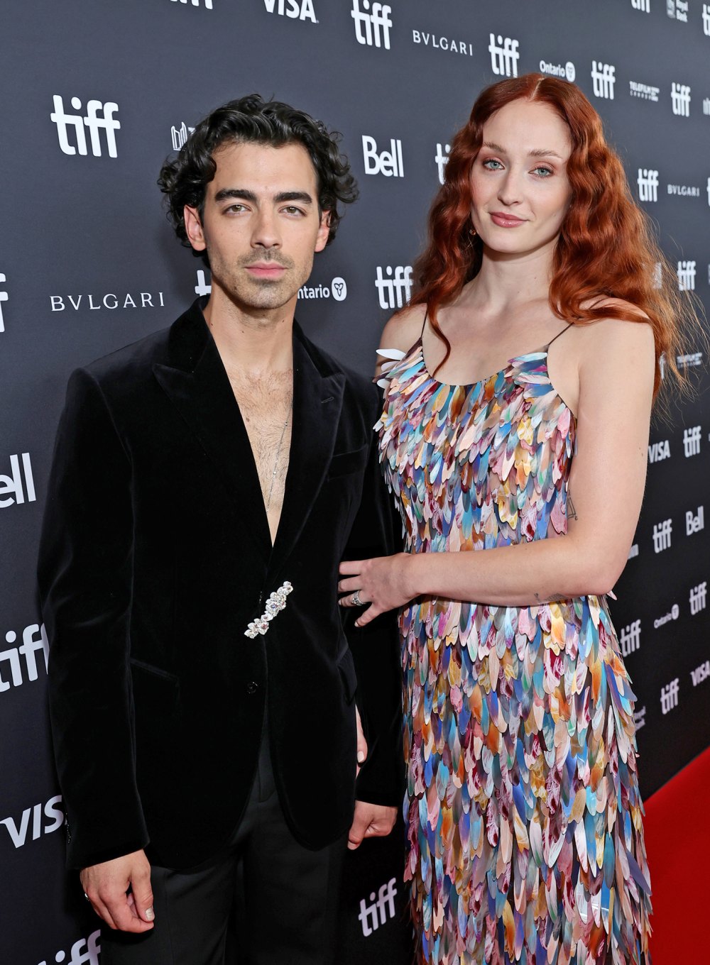Sophie Turner Asked Joe Jonas What to Do After Learning of 1st Pregnancy
