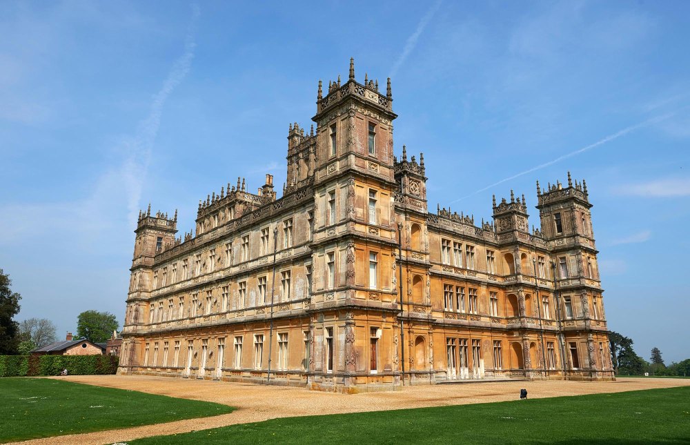 The Real Life Castle From Downton Abbey Is Hiring a New Events Manager Details 155