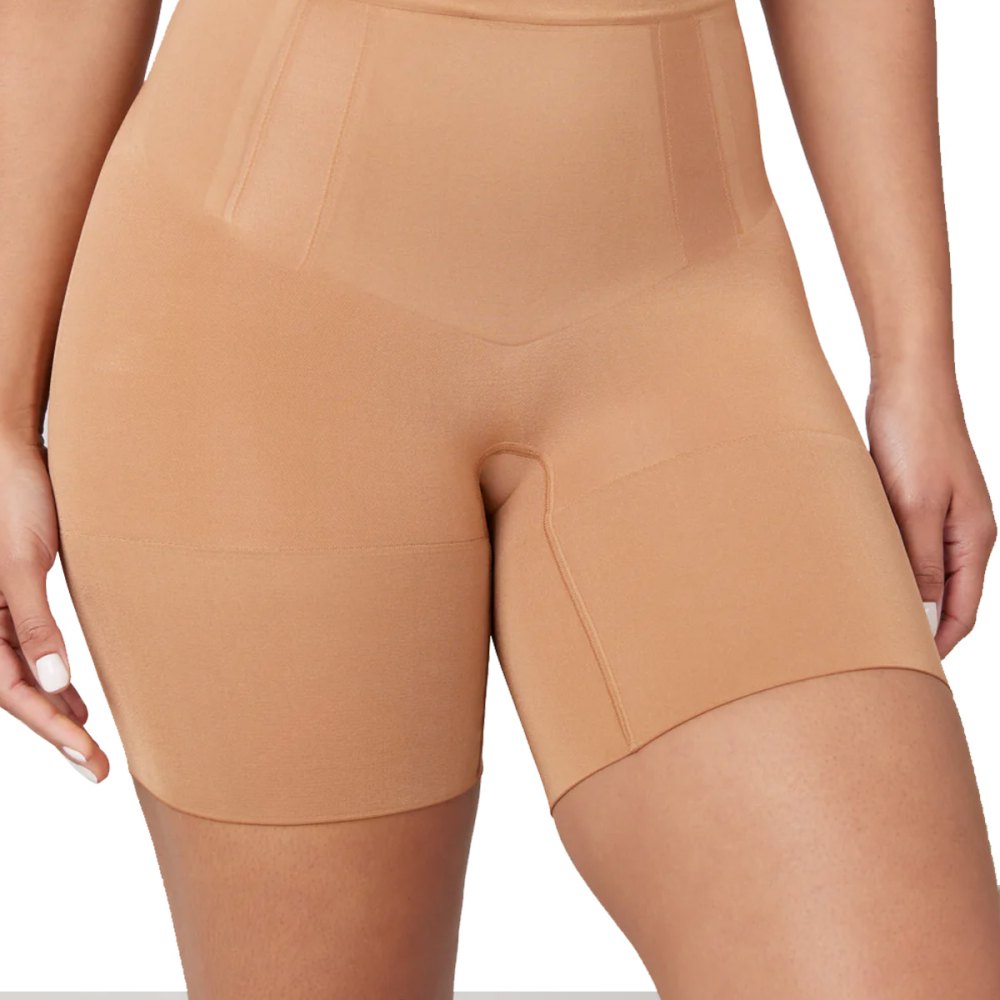 OnCore Sculpting Mid-Thigh Short Spanx
