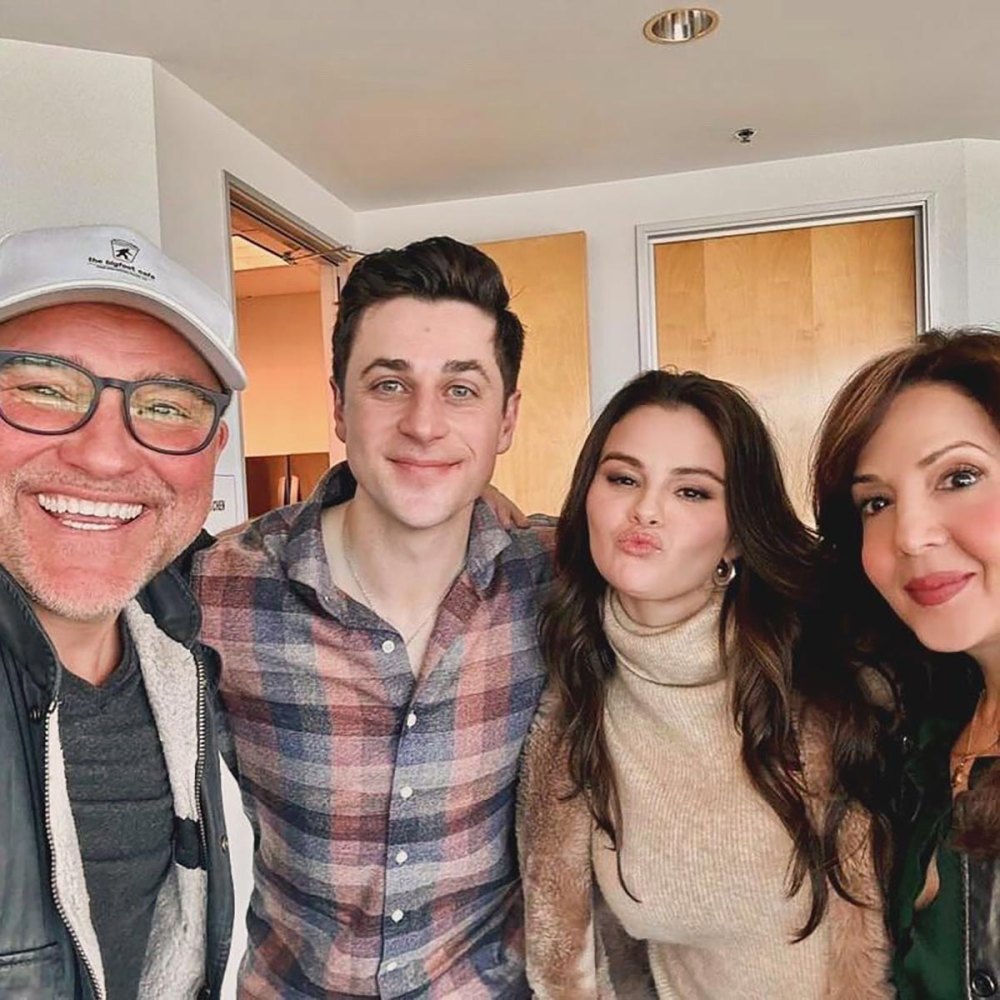 David Henrie Gushes Reunites With Selena Gomez For Wizards Revival 2