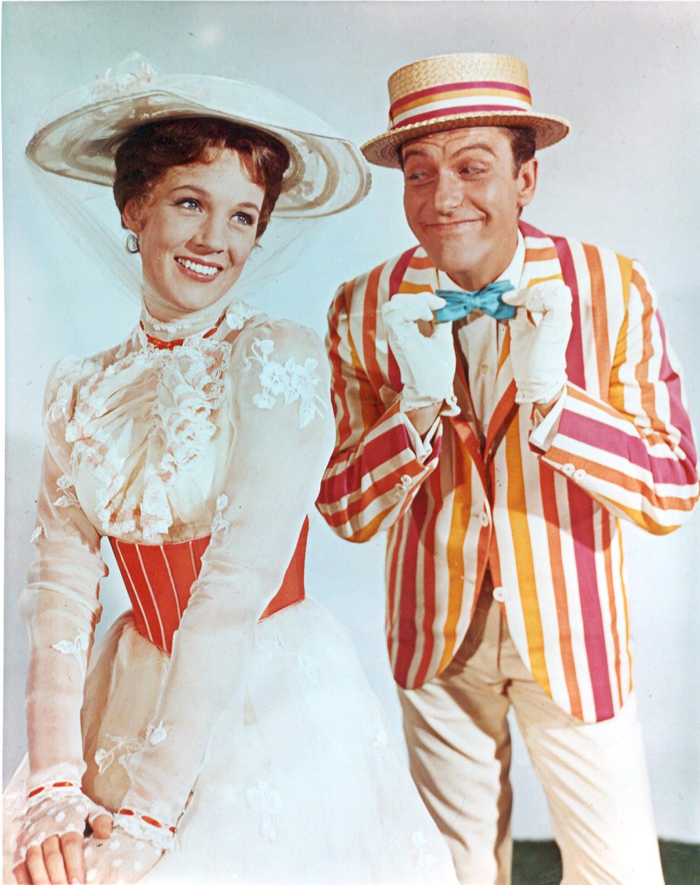 Dick Van Dyke Recalls Filming Mary Poppins With Julie Andrews