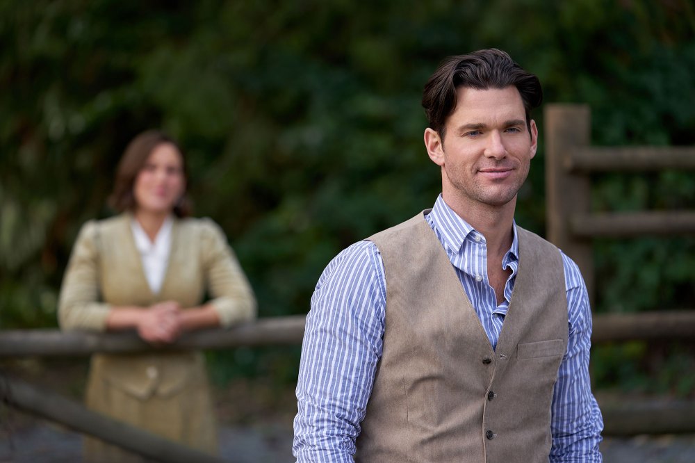 Erin Krakow and Kevin McGarry on Calling Heart Finale 2