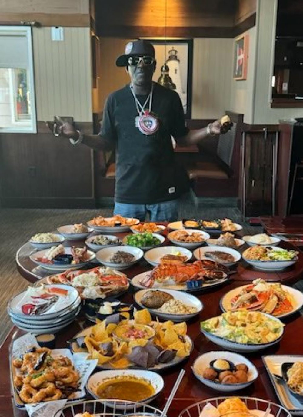 Feature Flavor Flav Orders Red Lobster Entire Menu