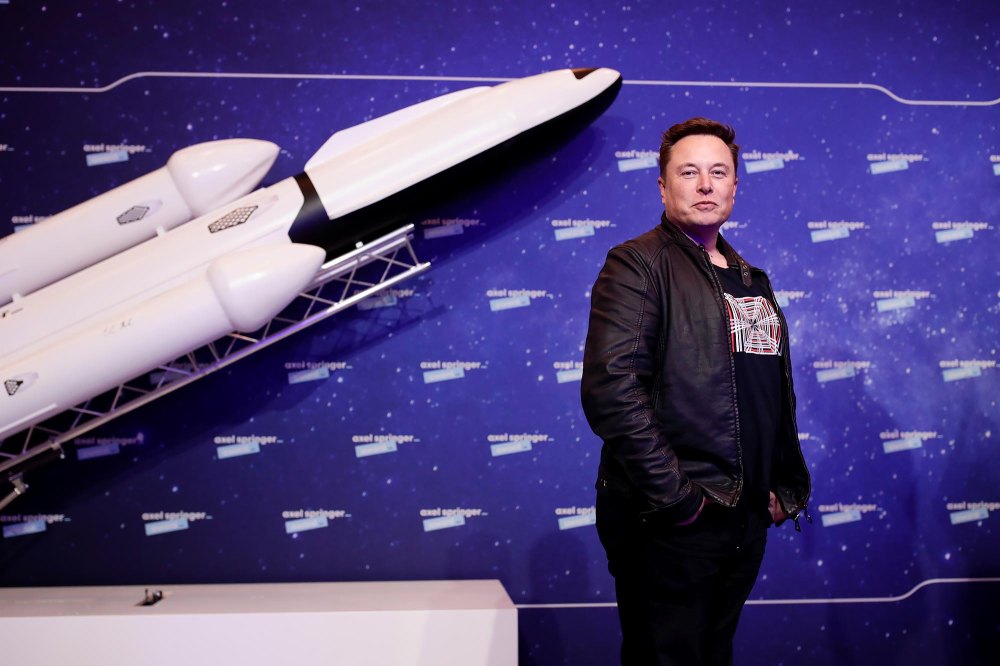 Ex-funcionários da SpaceX processam Elon Musk por assédio sexual e discriminação