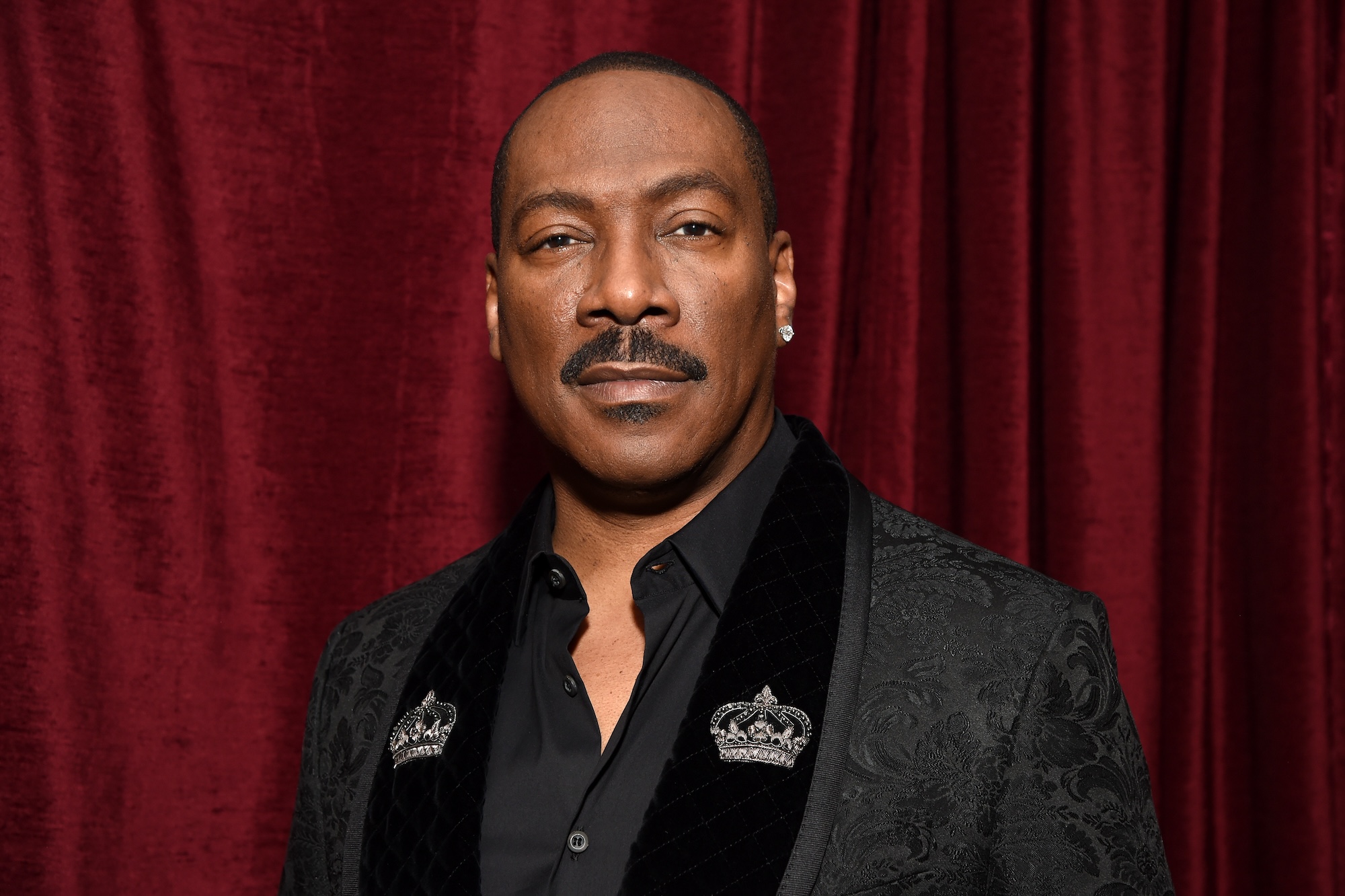 Por que Eddie Murphy se recusou a usar Coca-Cola com Robin Williams e John Belushi