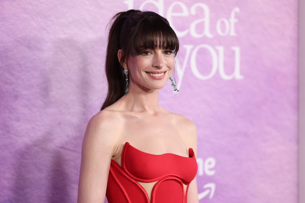 Anne Hathaway's Viral Lip-Plumping TikTok Moment Explains Why This Is Her Era