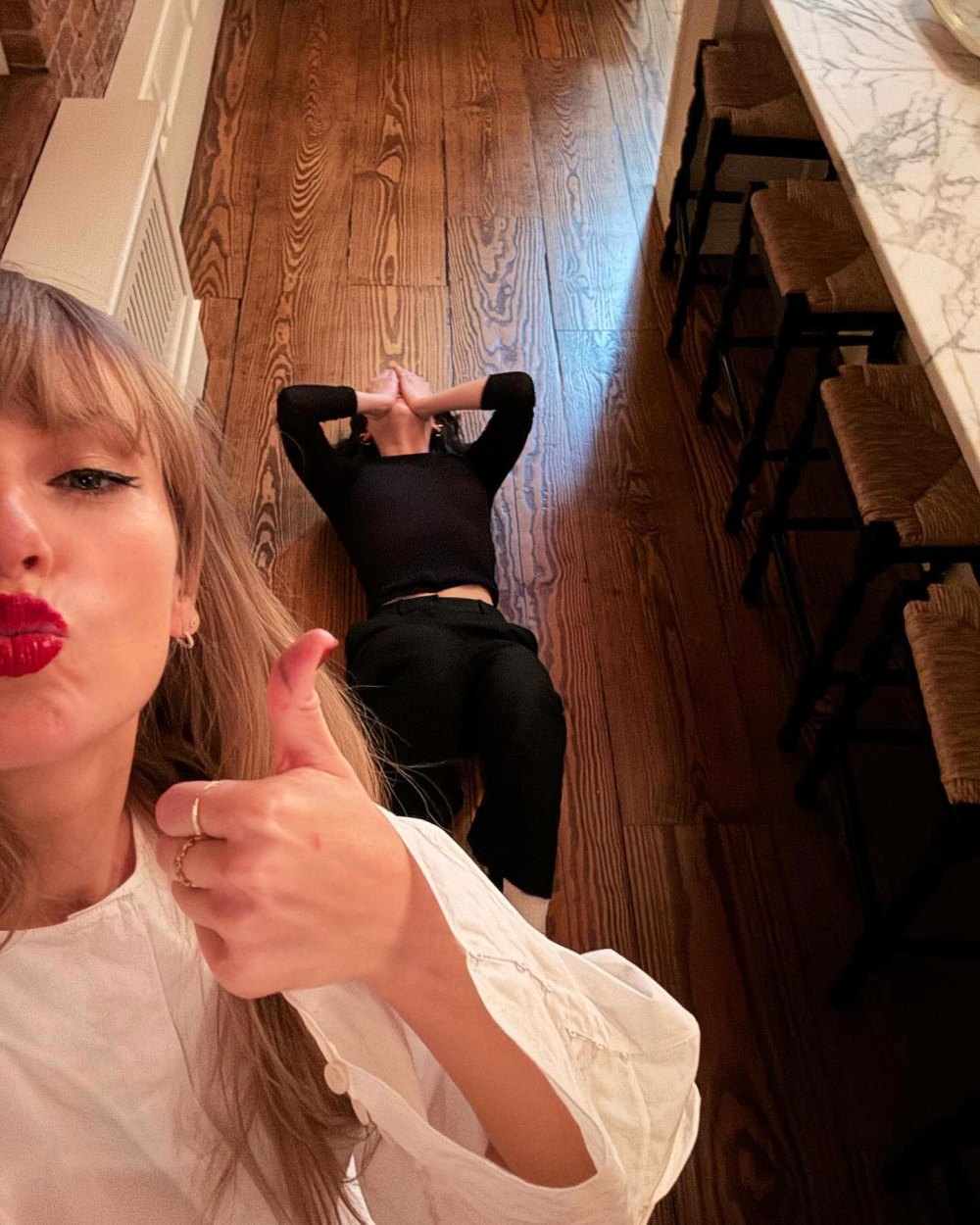 Gracie Abrams Reveals What Taylor Swift Song She Was Listening to In Viral Crying Photos 575