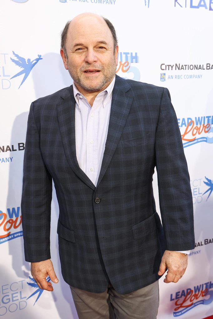 Jason Alexander Gushes Over Being a Grandfather He s Got Me Around His Finger 943