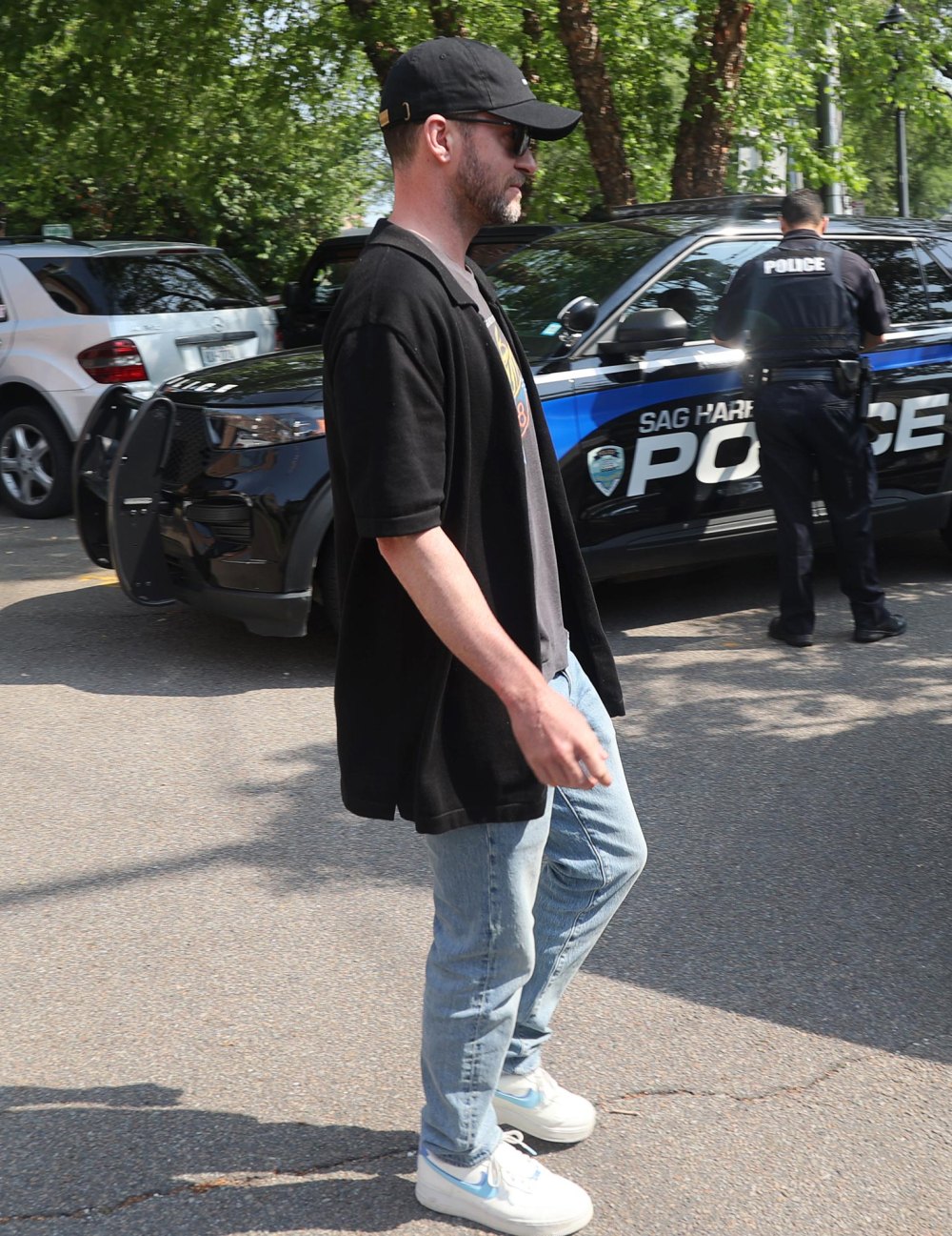 Justin Timberlake Seen Leaving Police Station With Lawyer After DWI Arrest 567