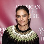 Katie Holmes Has No Idea There’s a ‘Dawson’s Creek’ WhatsApp Group