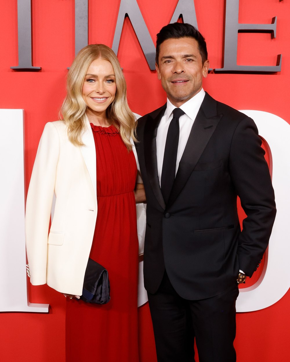 Kelly Ripa and Mark Consuelos Reunited With Their All My Children Baby