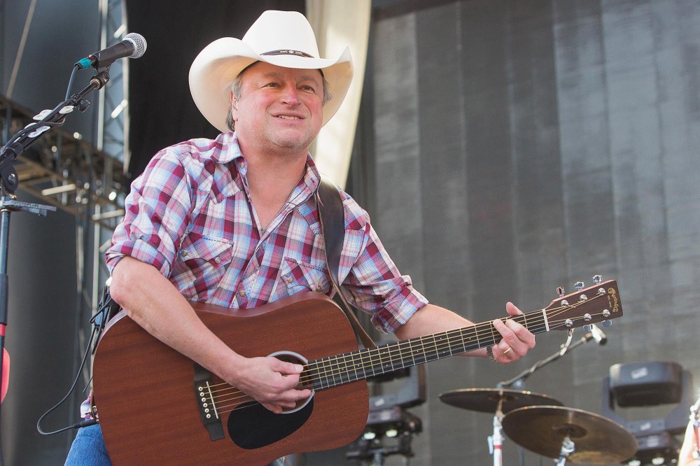 Mark Chesnutt Recovering After Emergency Heart Surgery Cancels Upcoming Shows 736