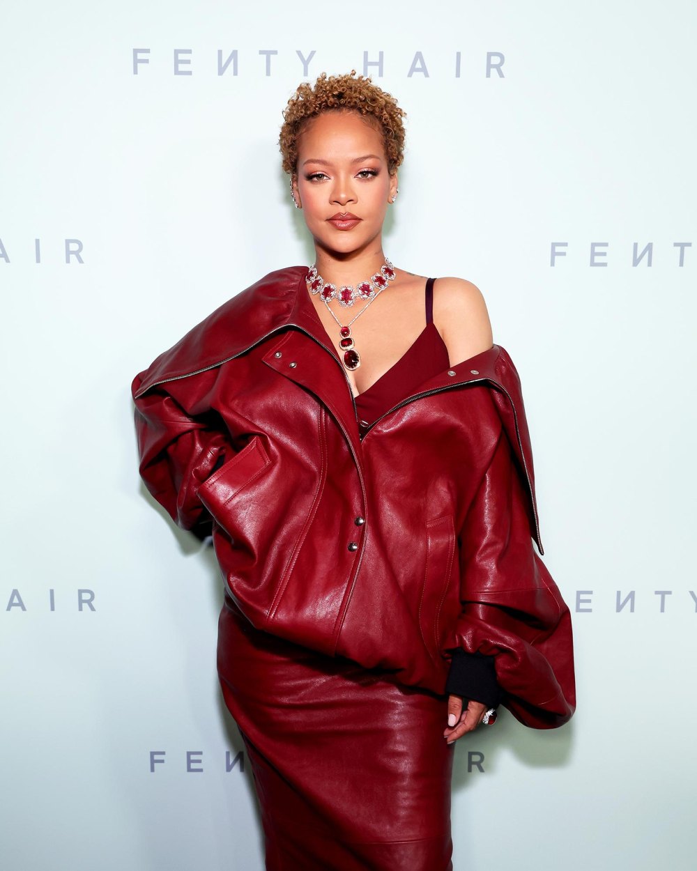 Rihanna clarifies she won't retire 'I'm starting over' after wearing 'I retire' T-shirt