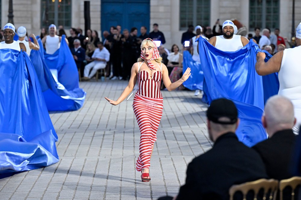Sabrina Carpenter at Vogue World: Paris