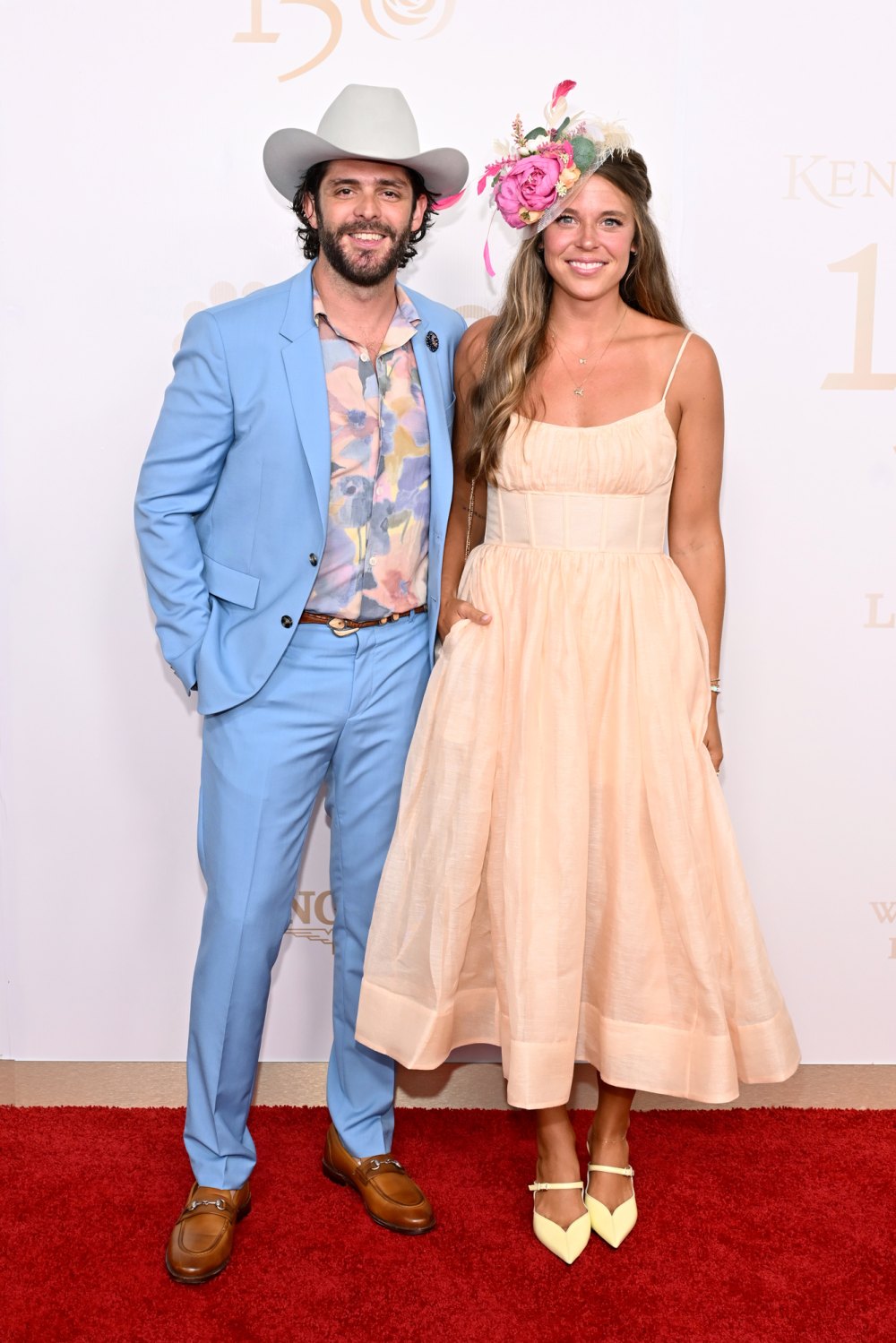 Thomas Rhett Wife Lauren Finds Her Phone After Search in Pond