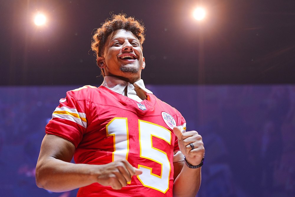 Travis Kelce, Patrick Mahomes Embrace Their Dad Bods During Charity Event: 'Just What It Looks Like'