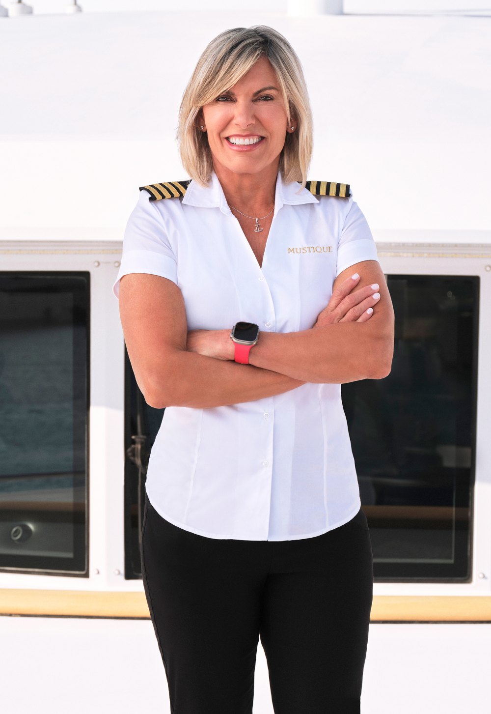 Below Deck Mediterraneans Captain Sandy Questions Bosses Who Dont Lift Their Team Up