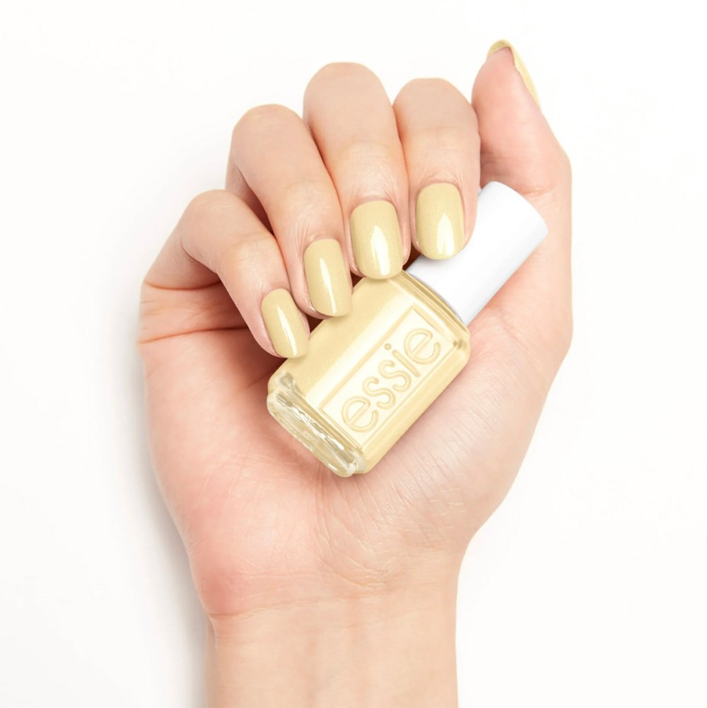 walmart-butter-yellow-accessories-nail-polish