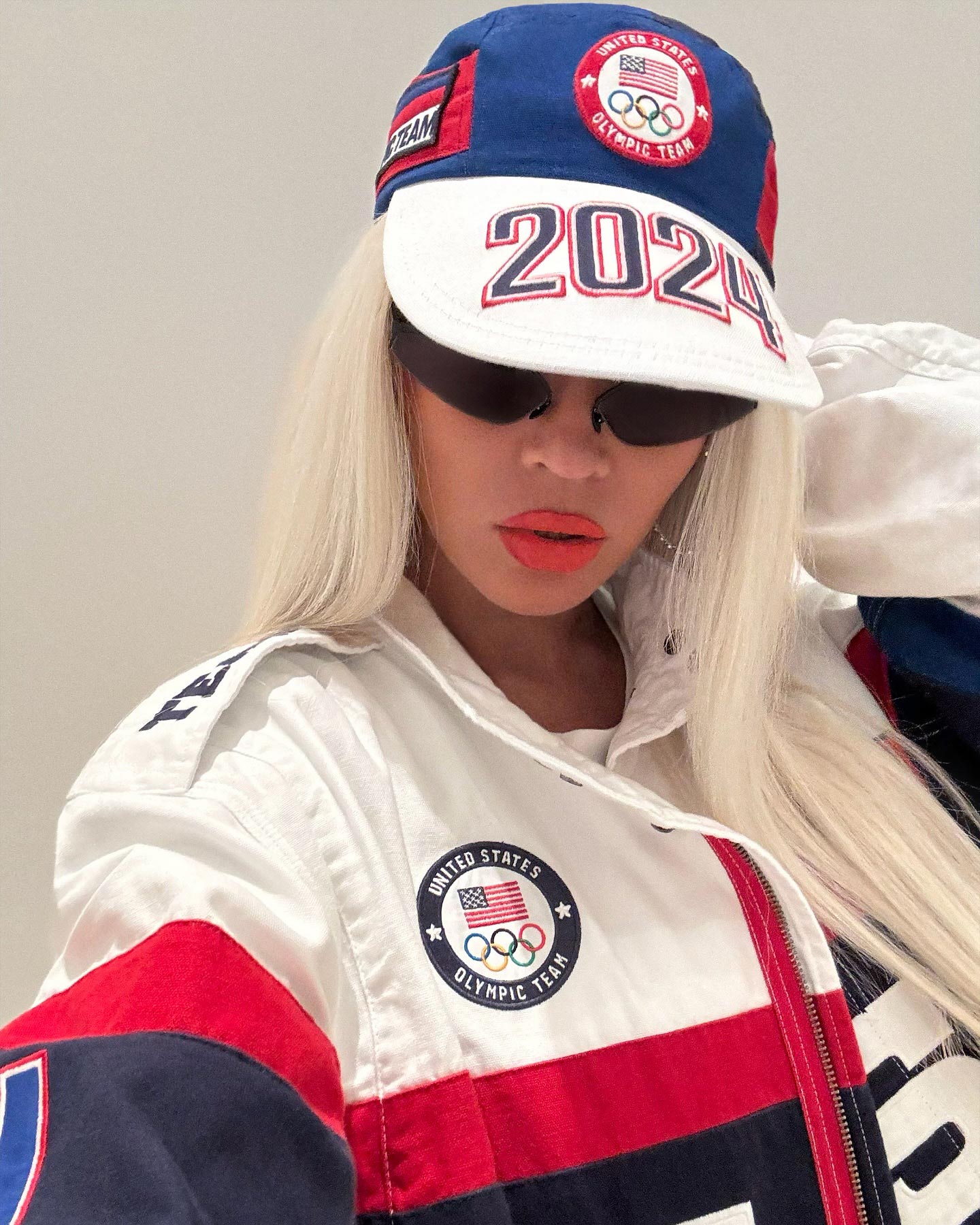 Beyonce Stuns in Patriotic Ensemble After Team USA’s 2024 Olympics Intro