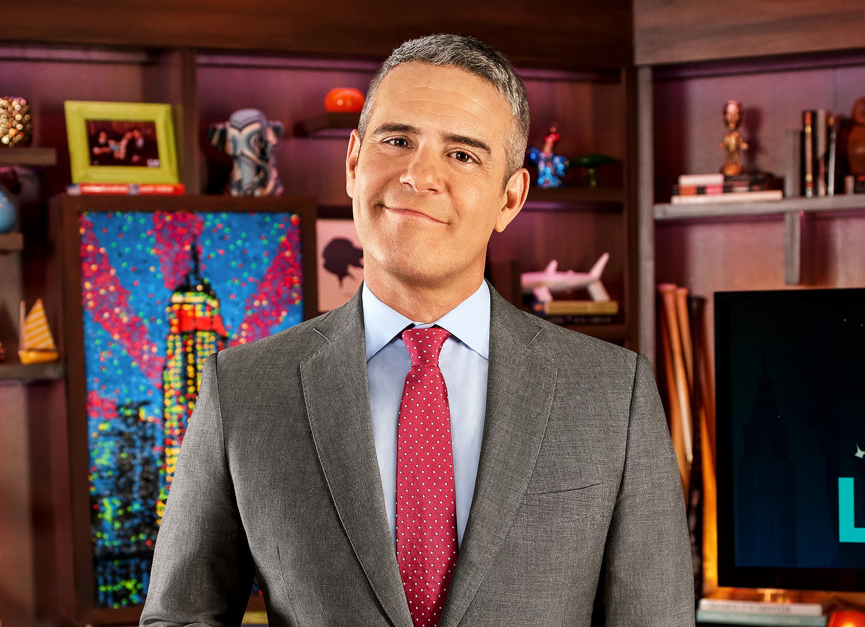 Andy Cohen thất vọng nói với người hâm mộ 'RHONJ' bất mãn rằng chúng tôi sẽ 'Khởi động lại' chương trình