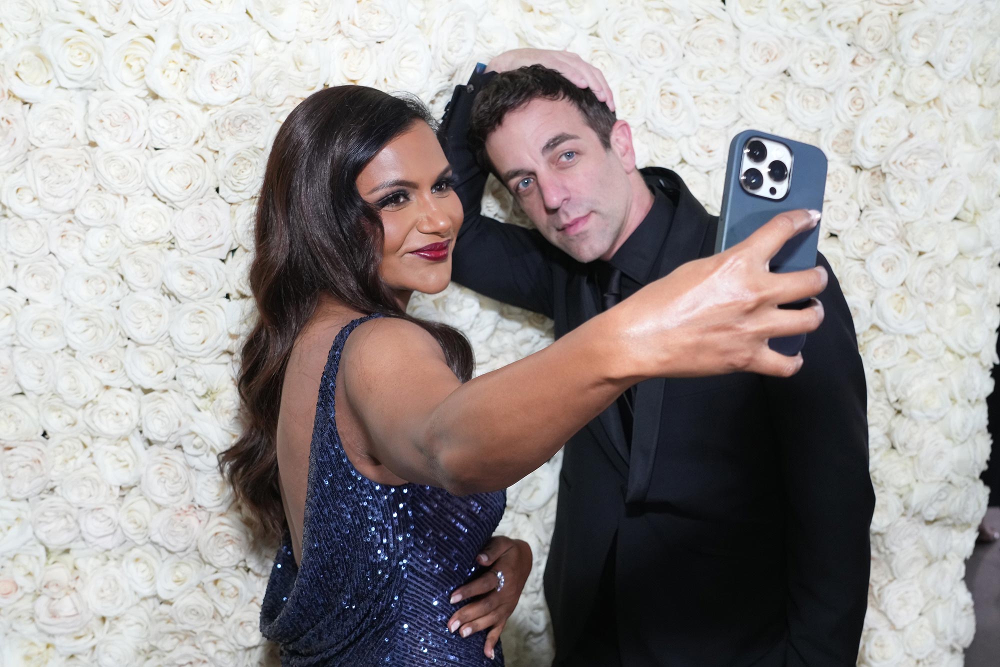 BJ Novak 'é claro' conheceu o novo bebê 'adorável' da melhor amiga Mindy Kaling