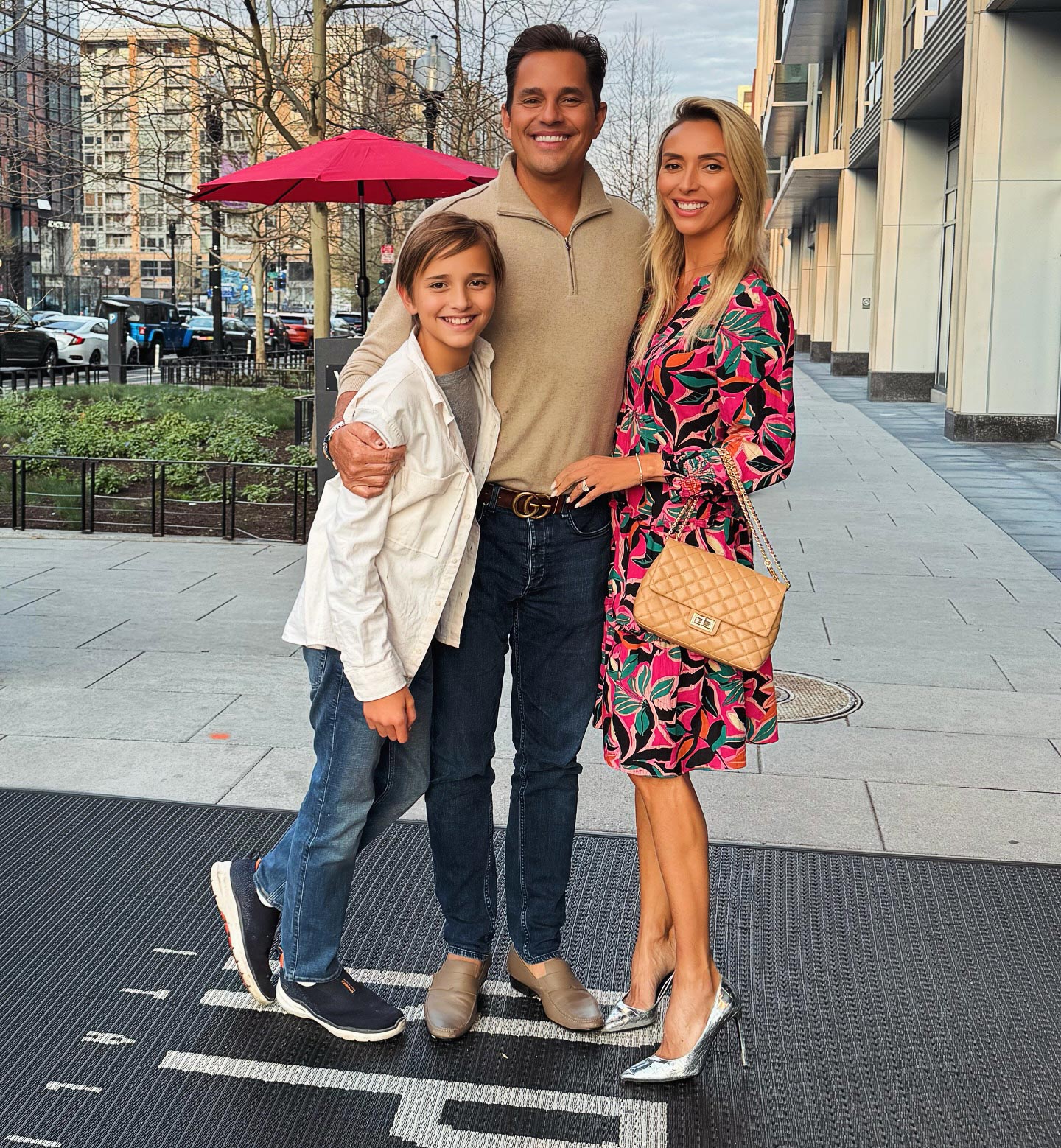 Bill Rancic กล่าวว่า Justin Bieber 'ดีมาก' กับลูกชายของเขาและ Giuliana