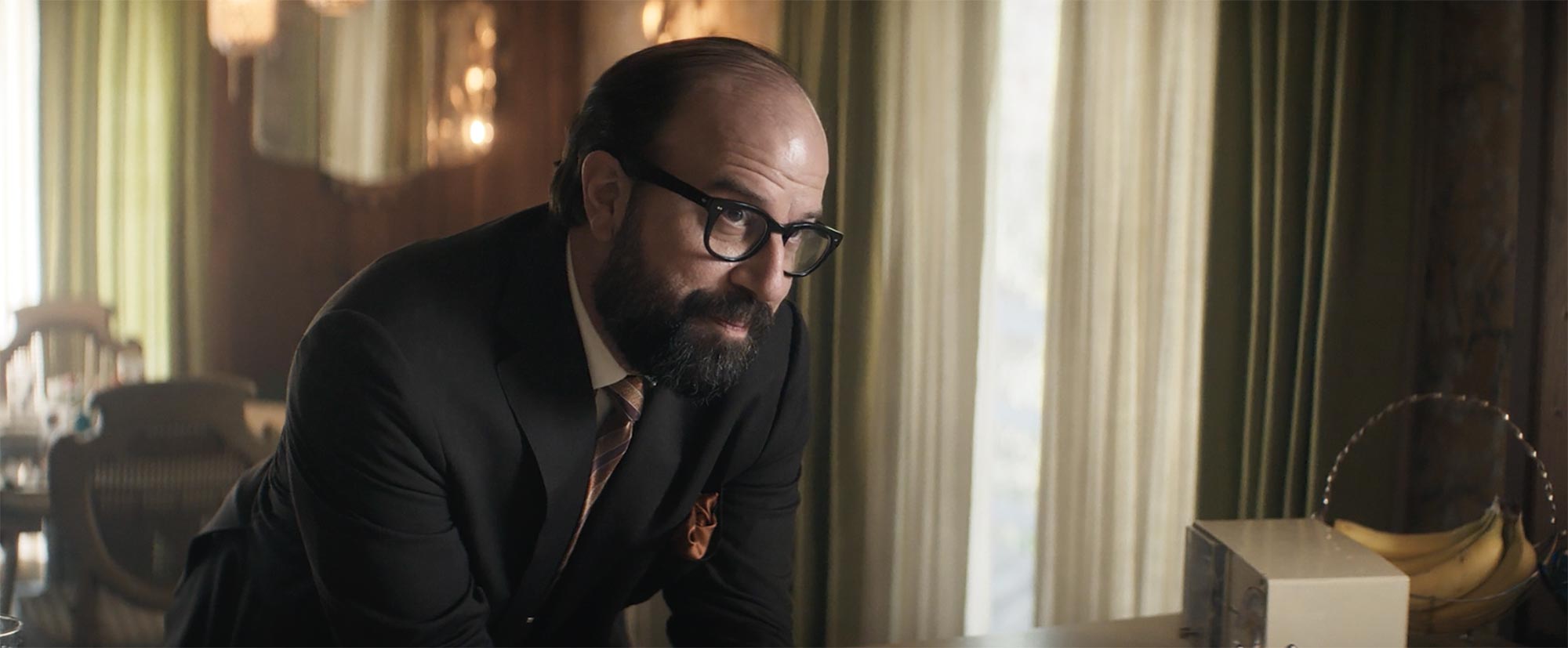 Brett Gelman chwali surowy występ Natalie Portman w „Lady in the Lake”