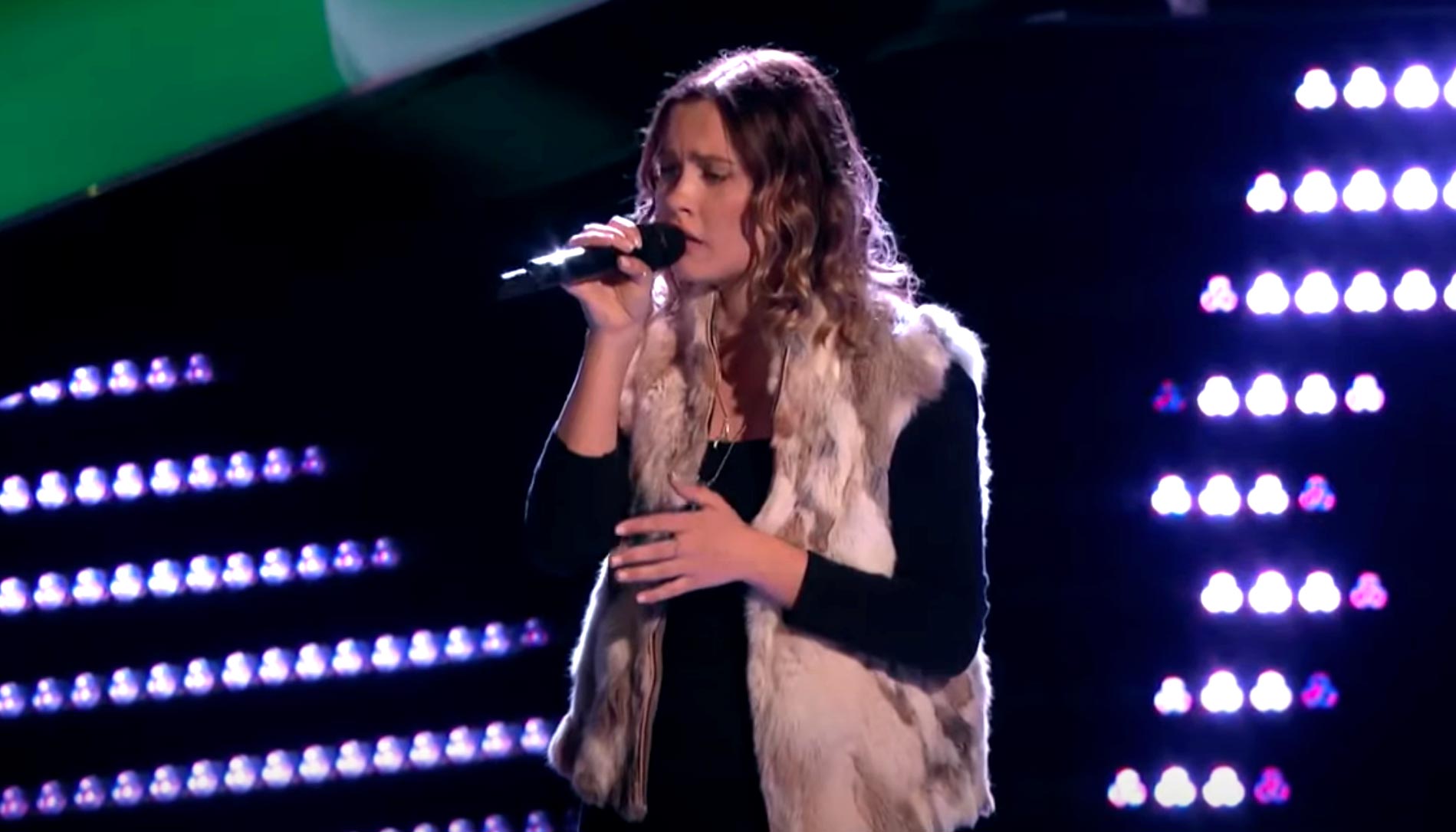 Natasha Bure มี 'ฝันร้าย' เกี่ยวกับการออดิชั่นของเธอใน 'The Voice' ในปี 2559