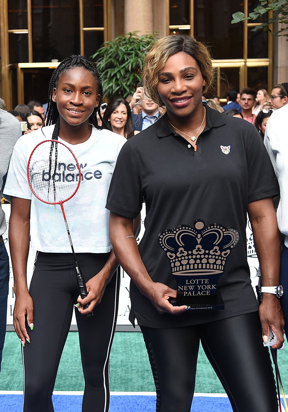 Coco Gauff presta homenagem à 