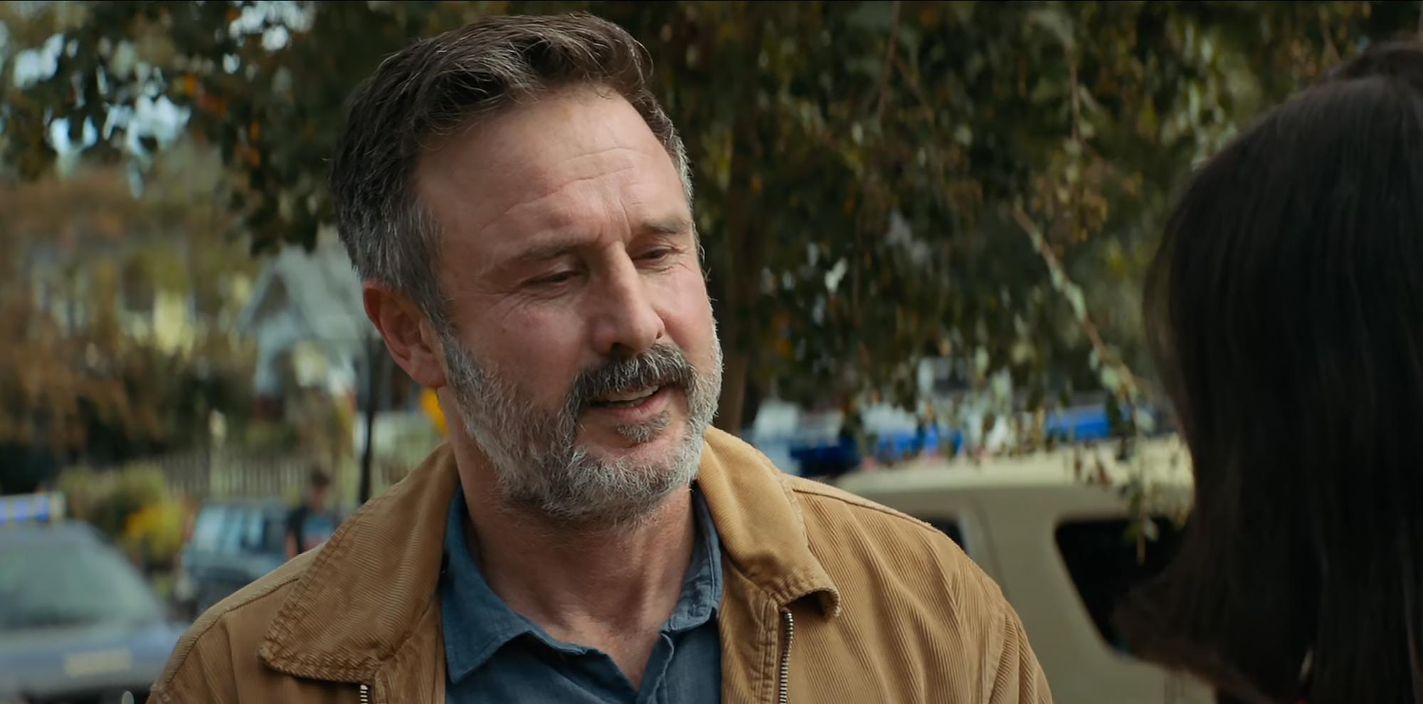 David Arquette brinca que ainda está 'em terapia' por causa da morte de 'Scream 5' de Dewey