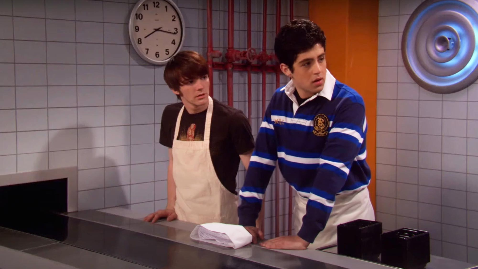 Drake Bell sagt, dass die Vaterschaft dazu beigetragen hat, die Freundschaft mit Josh Peck wiederzubeleben