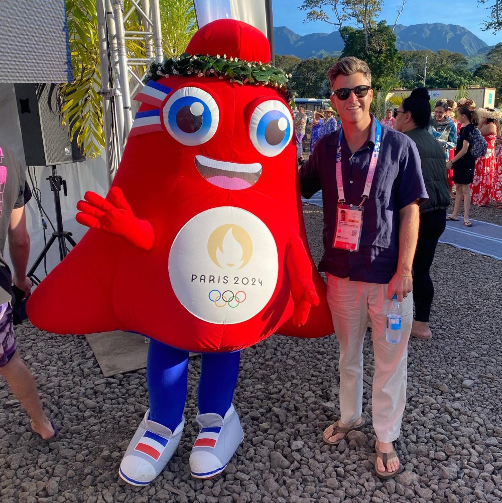 Everything That's Gone Wrong for Colin Jost While Hosting 2024 Olympics in Tahiti