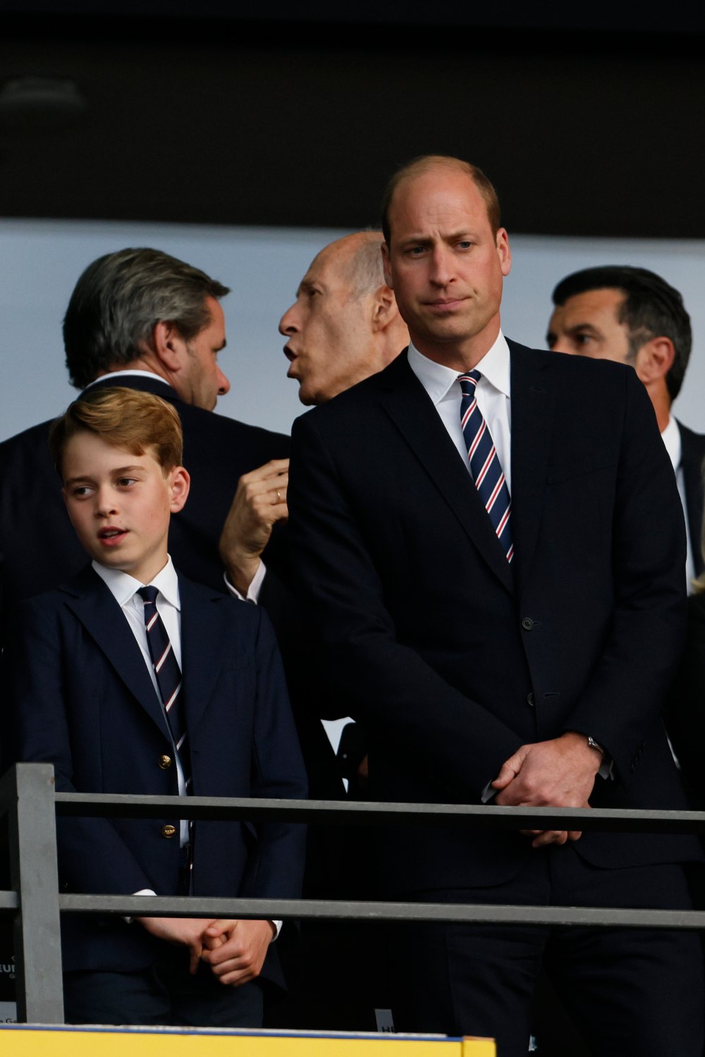 Prince George and Prince William look dejected during Euro 2024 final