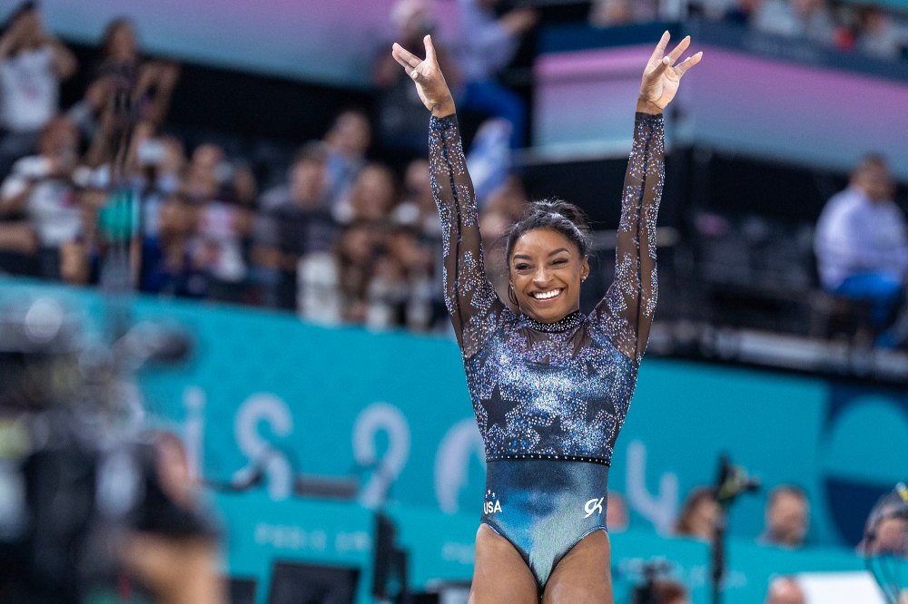 Taylor Swift and Simone Biles: A Complete History of Their Inspiring Friendship