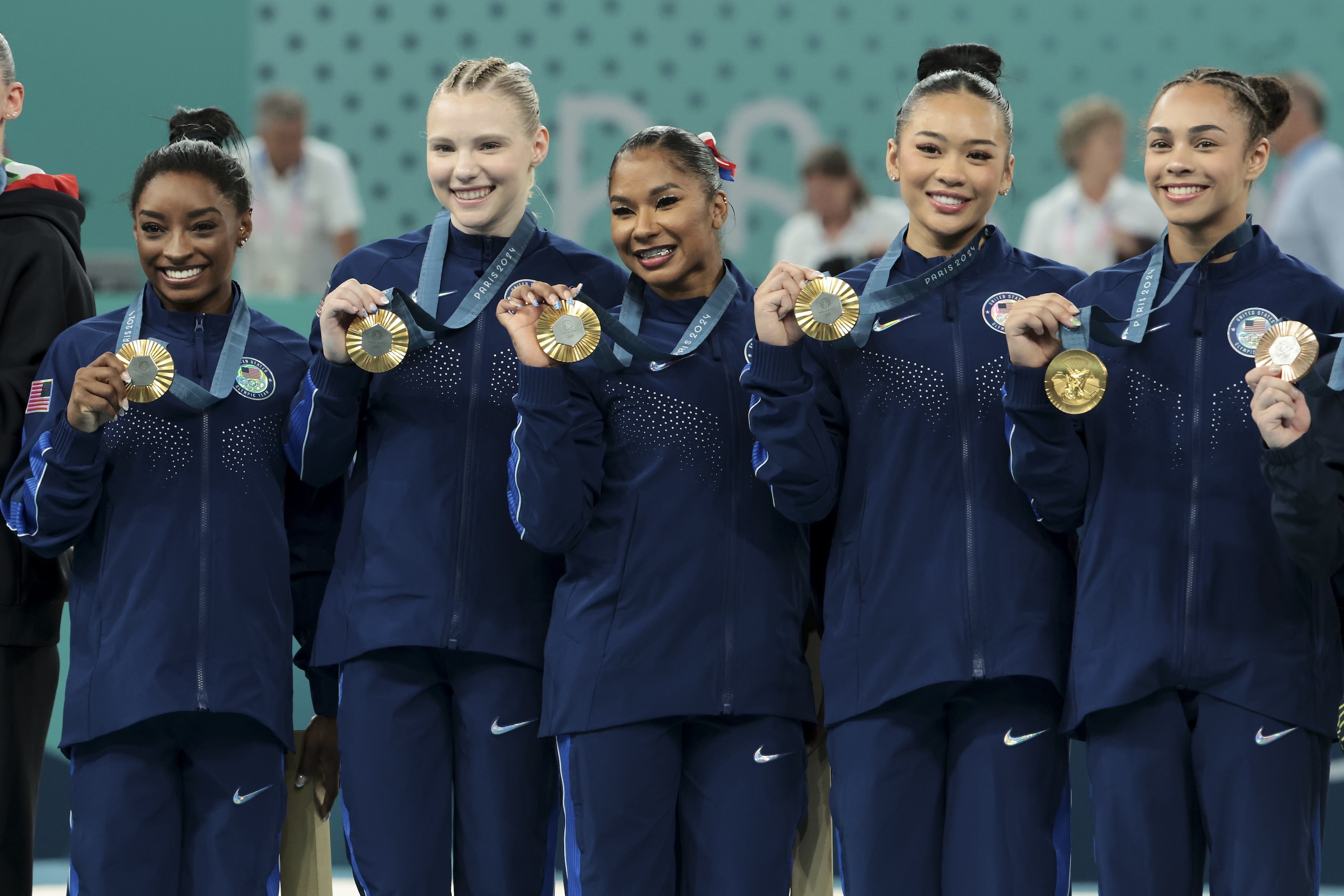 Simone Biles potwierdza nazwę inspirowaną telewizją drużyny USA Gymnastics Team