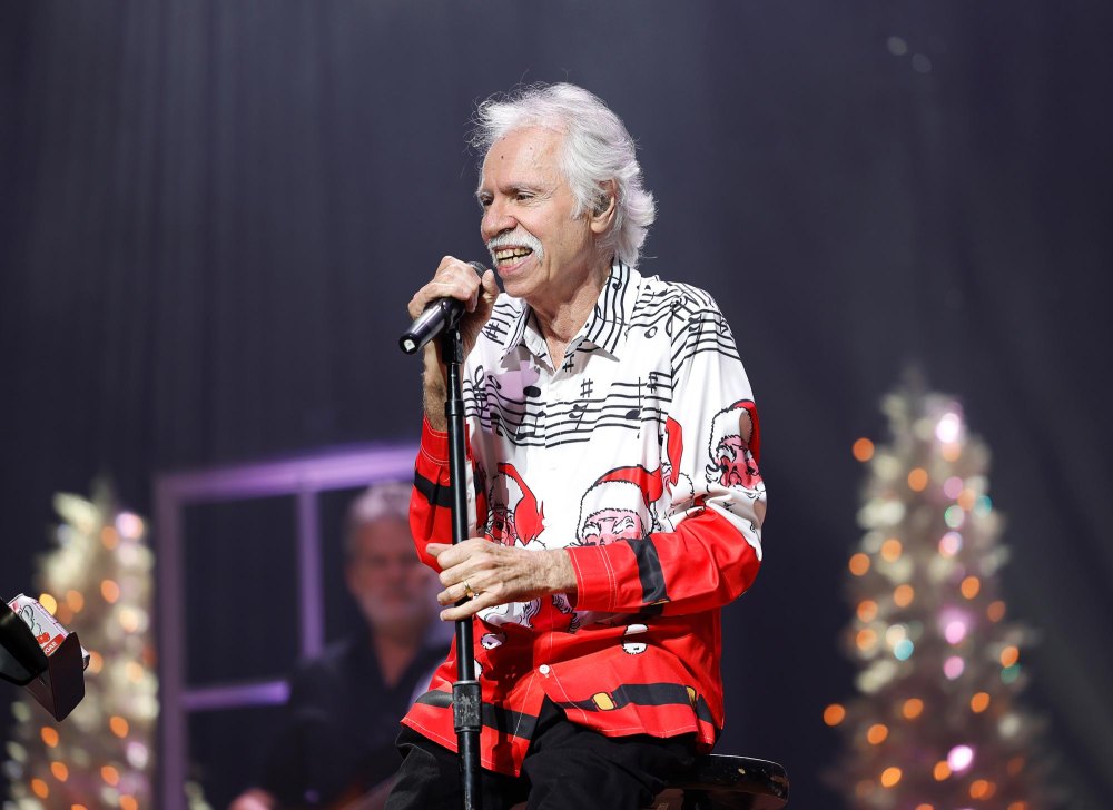 Joe Bonsall, member of the Oak Ridge Boys, died at the age of 76 from the effects of ALS disease 433