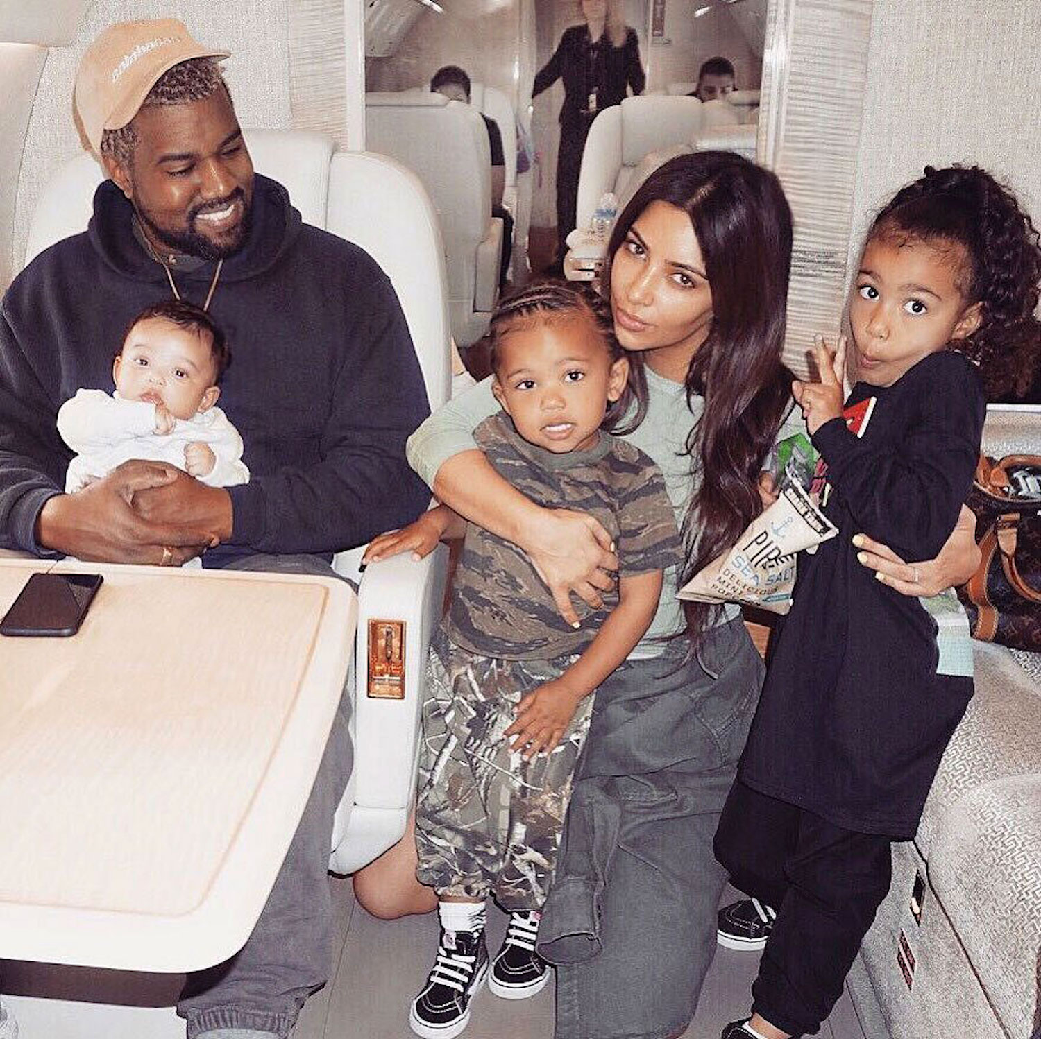 Kim Kardashian tiết lộ cô ấy, con trai của Kanye West mắc bệnh bạch biến: 'Tôi đã vượt qua nó'