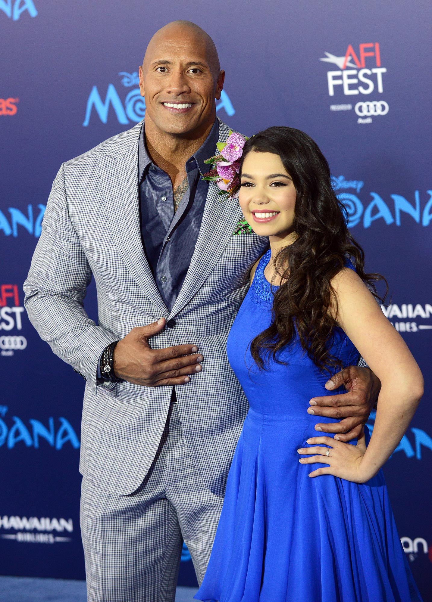 Moanas Auli'i Cravalho verrät, wie Costar Dwayne Johnson riecht