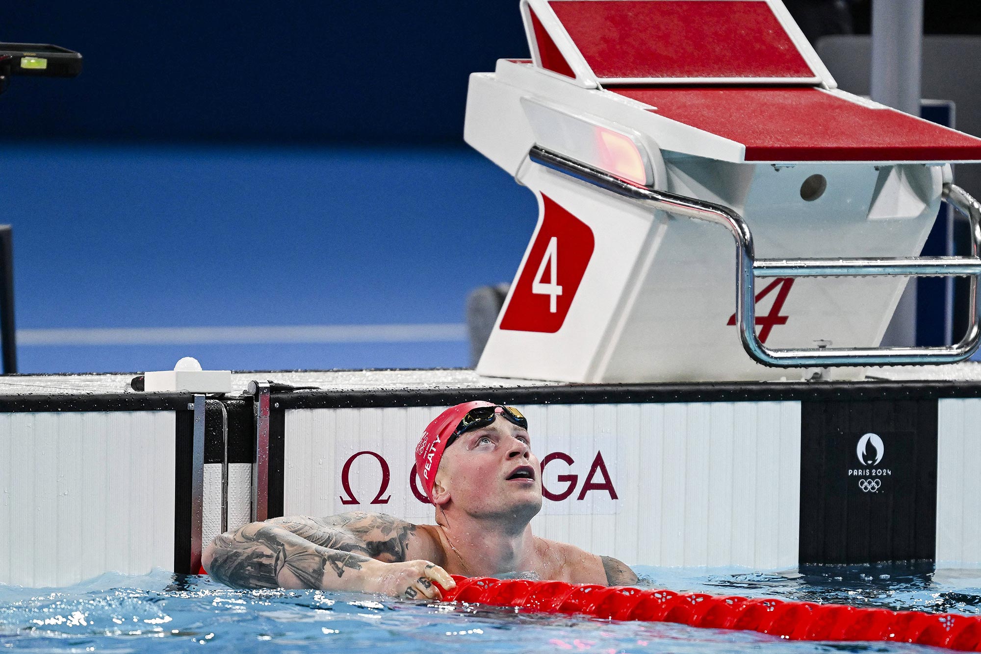 수영선수 Adam Peaty, 은메달 획득 후 몇 시간 만에 코로나19 양성 판정