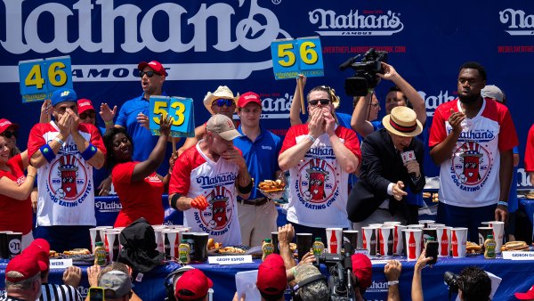Patrick Bertoletti Wins 2024 Nathan's Famous Hot Dog Eating Contest