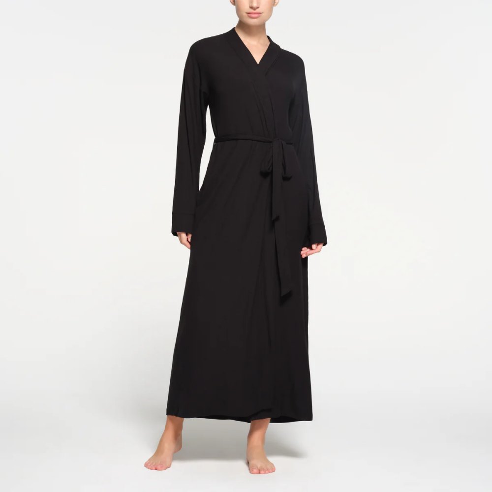 Relax in 10 Luxe-Like Robes That Feel Like You're at a 5-Star Hotel ...