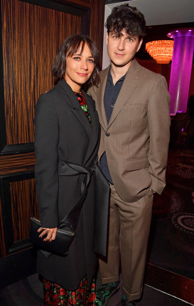 Rashida Jones and Ezra Koenig Relationship Timeline