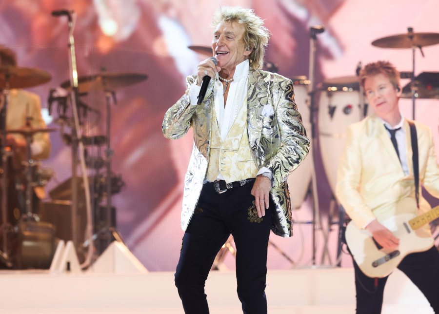 Rod Stewart Has No Fear Even Though He Knows His Days Are Numbered