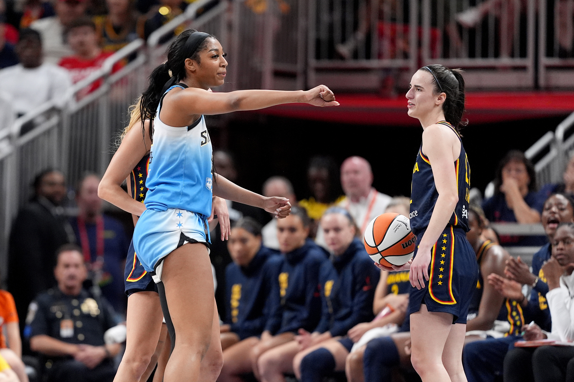 Rookies ผลักดันการโหวตของแฟน ๆ All-Star ของ WNBA เพิ่มขึ้น 600 เปอร์เซ็นต์จากปีที่แล้ว