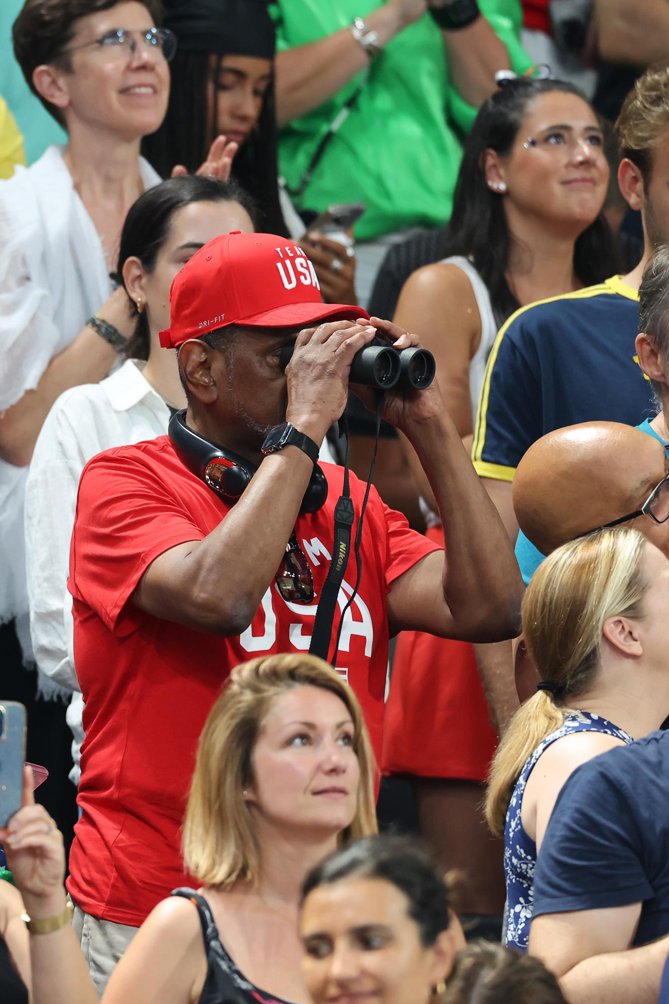 Simone Biles Loves That Her Dad Uses Binoculars to Watch Her at Olympics