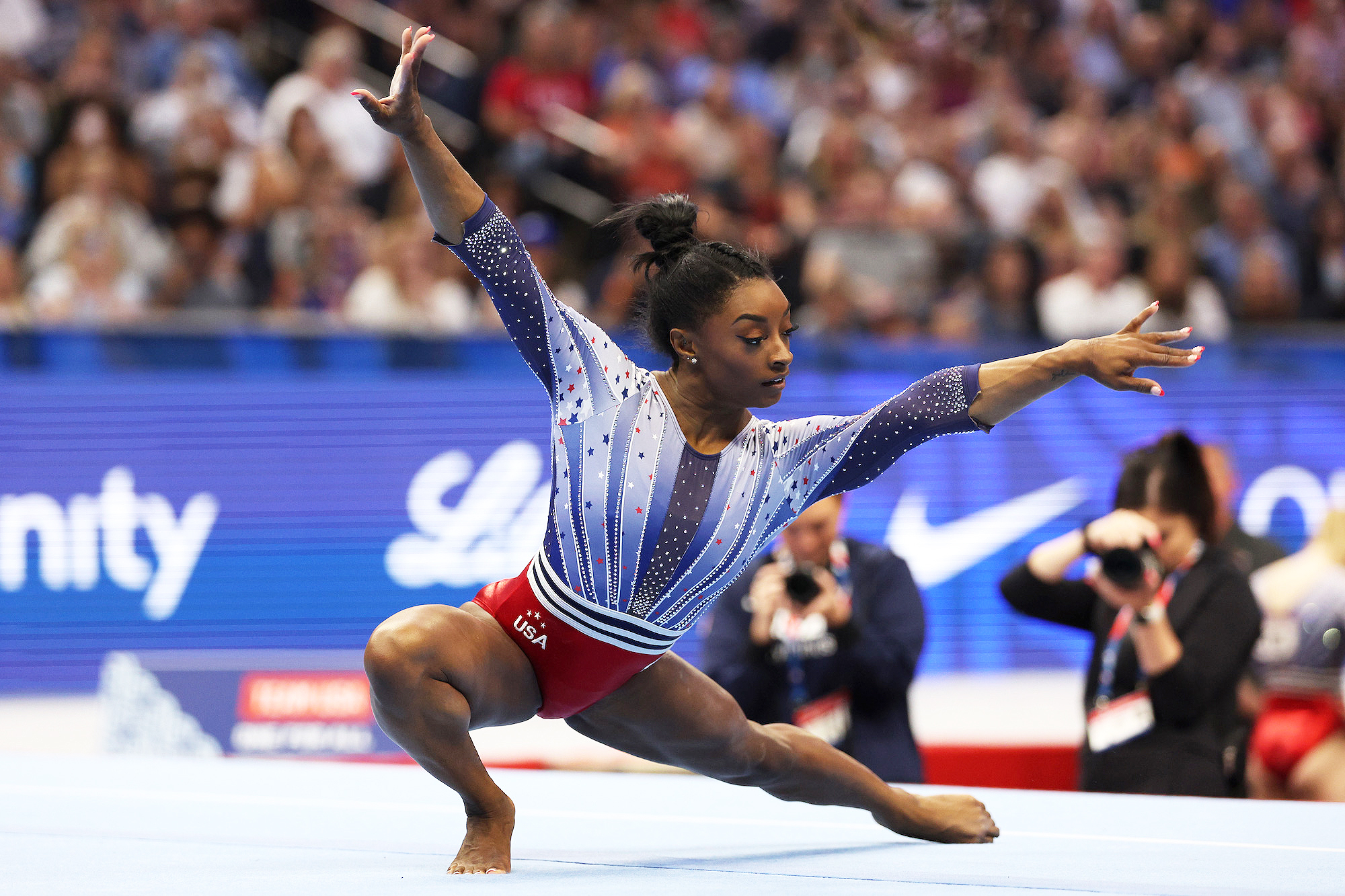 Simone Biles plant, vor den Olympischen Spielen „die sozialen Medien einzuschränken“.