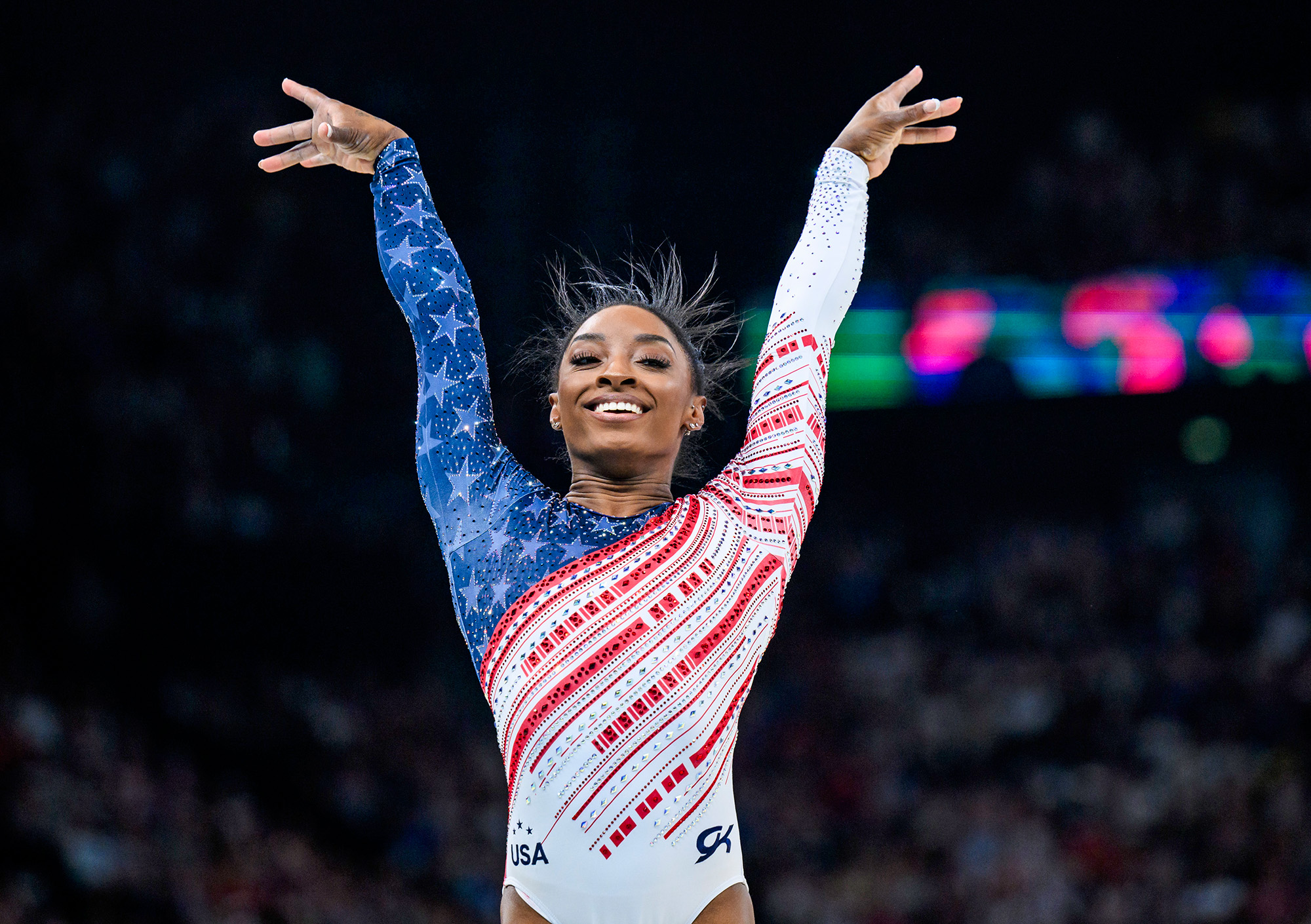 Simone Biles ชนะการแข่งขันประเภทบุคคลรอบชิงชนะเลิศในการแข่งขันกีฬาโอลิมปิกที่ปารีส