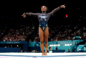  Simone Biles of Team United States competes in the floor exercise during the Artistic Gymnastics Women's Qualification on day two of the Olympic Games Paris 2024 at Bercy Arena on July 28, 2024 in Paris, France. (Photo by Jamie Squire/Getty Images)